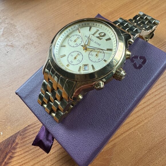 Michael Kors gold watch - Picture 1 of 4